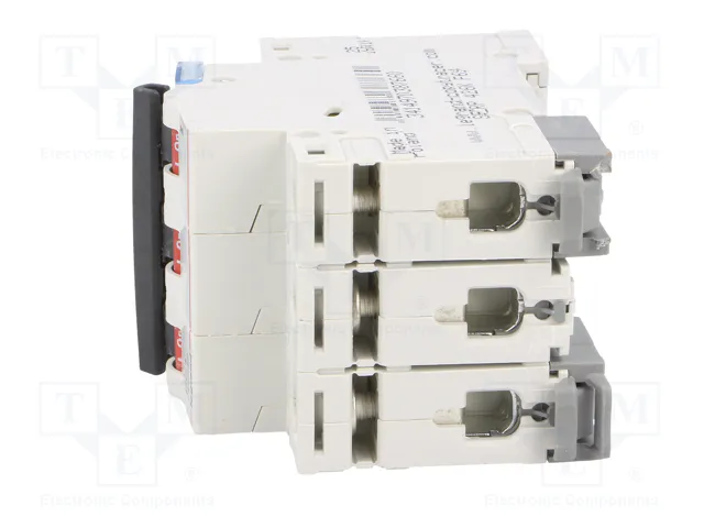LEGRAND Interruptor magnetotérmico S300 TX 3 polos 63A Caract B