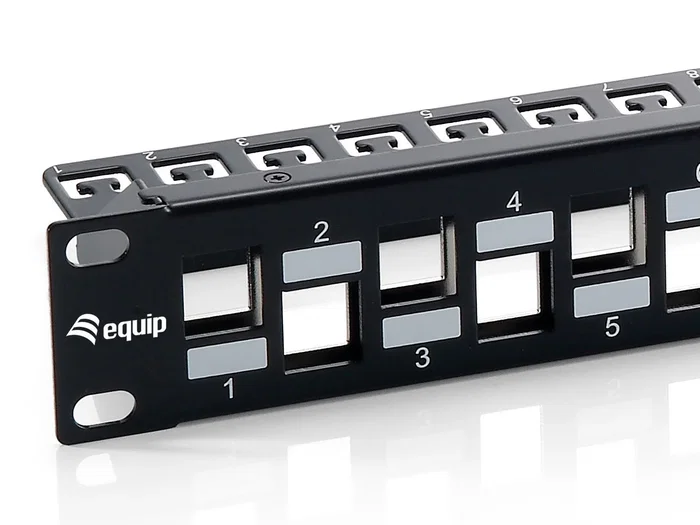 Equip Patch Panel 24 Puertos RJ45 Cat6a 1U 19"