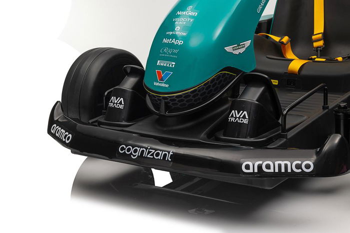 Bizak Aston Martin Kart F1 - Coche Eléctrico Infantil 12V, Licencia Oficial, Réplica F1, 2 Velocidades, Bluetooth, Luces, para +6 Años
