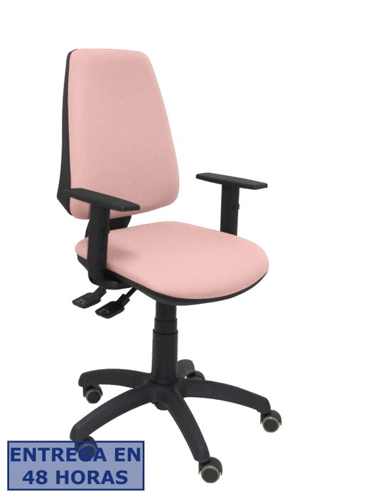 PIQUERAS Y CRESPO Silla Elche con Mecanismo Asincro, Tela Rosa Pálido y Brazos 1D