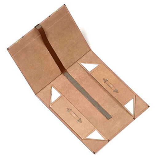 THE CARAT SHOP Caja regalo Maleta Harry Potter S 19x14x5,5cm