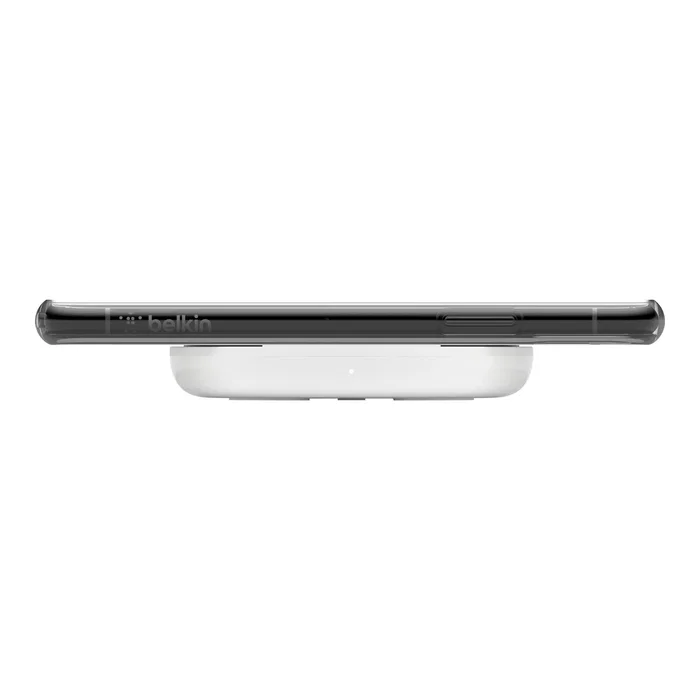 Belkin WIA001BTWH Cargador Inalámbrico para Coche con Carga Rápida 10W, Base de Carga Qi, Cable Micro-USB de 1.2m, Color Blanco