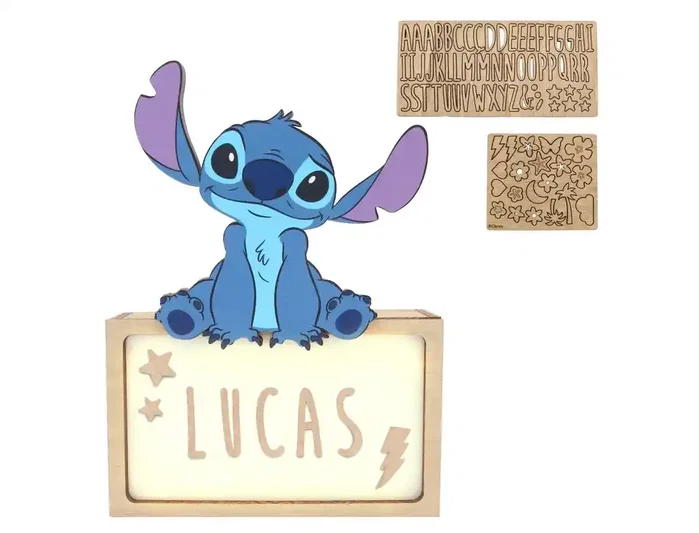 Wondee Lámpara de noche de madera personalizable Stitch