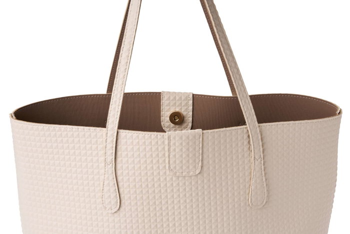 Lucky Bees Bolsa Tote Crema 1238 Prm Cuero de Polivinilo Elegante y Sofisticada para Mujer