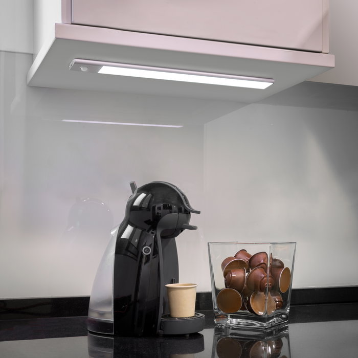 Emuca Aplique LED recargable por USB Kaus con sensor de movimiento, L400mm, Plástico y Aluminio, Anodizado mate