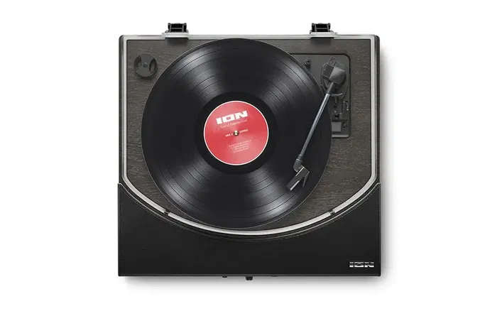 ION Premier LP Tocadiscos Todo en Uno Negro con Altavoces Bluetooth y Conversión USB