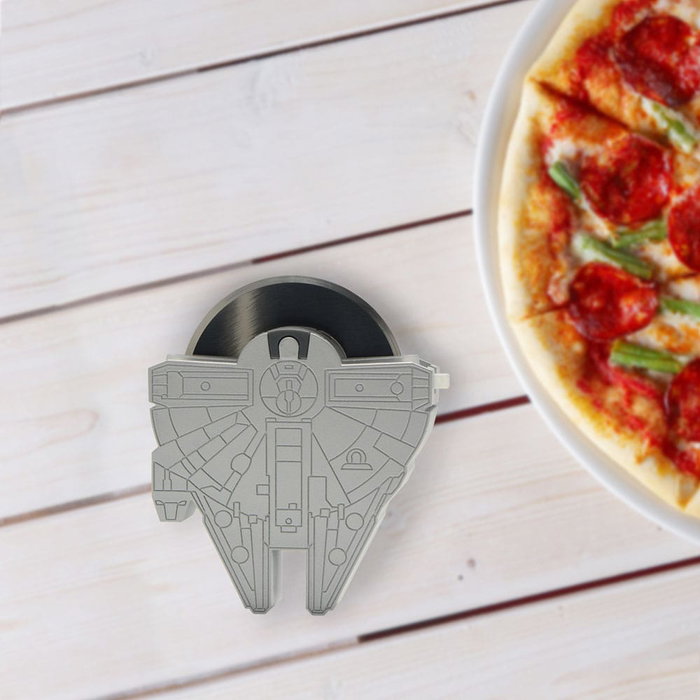 Star Wars cortador de pizza Halcón Milenario