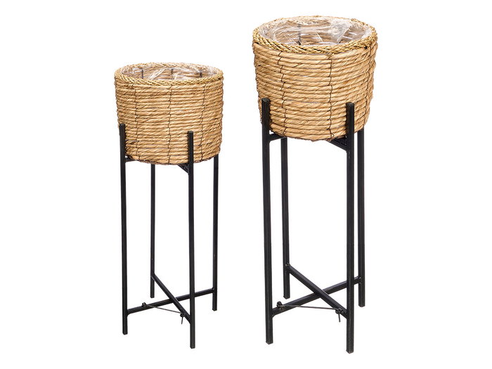 Ibergarden Set de 2 Maceteros de Mimbre Natural con Patas de Metal, Grande 25x25x67 cm y Pequeño 20x20x57 cm (Set de 6) Ibergarden Set de 2 Maceteros de Mimbre Natural con Patas de Metal, Grande 25x25x67 cm y Pequeño 20x20x57 cm (Set de 6)