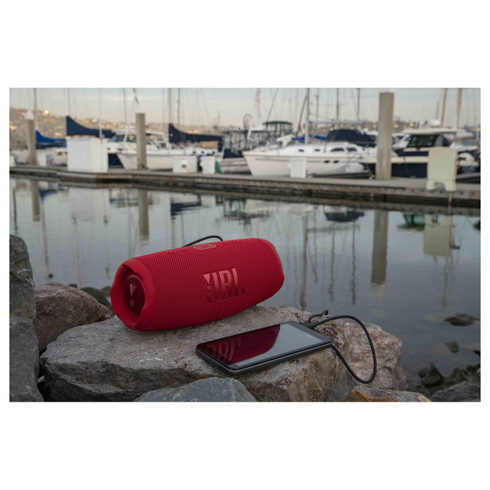 JBL Altavoz Portátil Charge 5, Bluetooth 5.1, IP67 Resistente al Agua y Polvo, 20h Autonomía, Batería 7500mAh, 30W RMS, Negro
