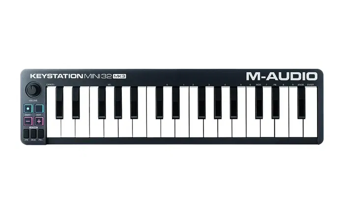 MAUDIO Keystation Mini 32 MK3 Teclado Controlador MIDI USB con 32 Teclas Mini Sensibles a la Velocidad, Botones de Octava, Pitch y Modulación, Alimentación por USB