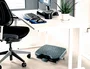 Q-connect Reposapiés Premium ajustable con alfombrilla de caucho