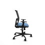Silla de oficina Yunquera con mecanismo Sincro tapizada con Tela color Azul cielo y malla color Negro. Equipada con lumbar 1D, Brazos 1D y Ruedas 65mm nailon