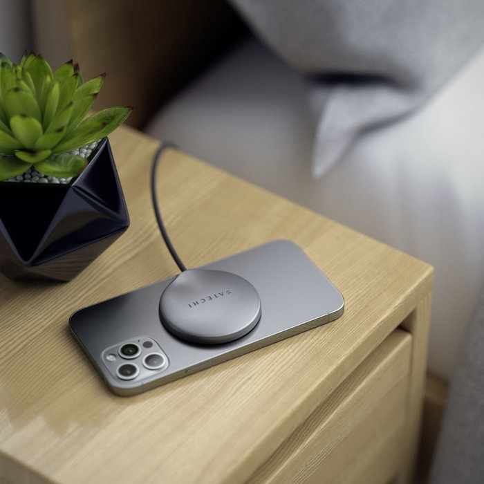 Satechi Magnetic Wireless Charging Cable Space Gray Anthracite USB-C 7.5W Satechi Magnetic Wireless Charging Cable Space Gray Anthracite USB-C 7.5W