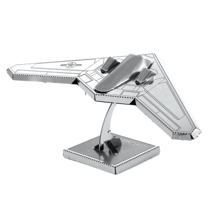 Metal Earth Maqueta 3D Metal RQ-170 Sentinel Lockheed Martin - Kit de Montaje Sin Pegamento ni Soldadura - Maqueta de Avión Ala Fija