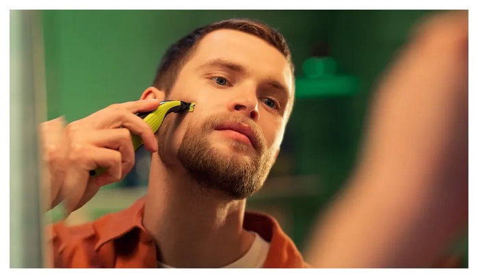 Philips OneBlade 360 QP2724/23 Afeitadora con 3 peines guía, Carbón vegetal y Cal