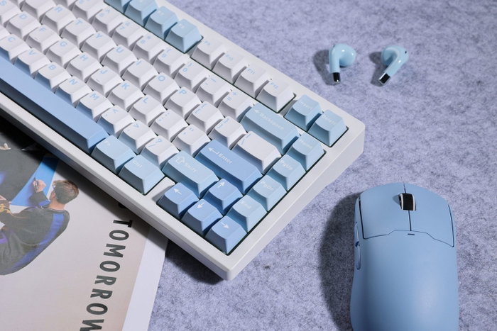 Mchose G75-4A Teclado Mecánico Gaming Inalámbrico RGB 83 Teclas Azul Distribución Polaca Mchose G75-4A Teclado Mecánico Gaming Inalámbrico RGB 83 Teclas Azul Distribución Polaca
