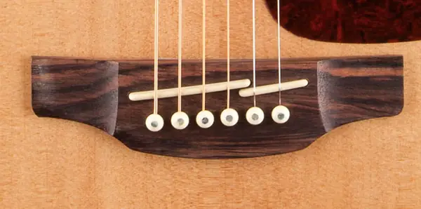 Takamine GJ72CE-NAT Guitarra Electroacústica Jumbo Takamine GJ72CE-NAT Guitarra Electroacústica Jumbo