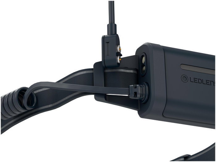 LEDLENSER Linterna de cabeza LED IP54