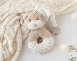 KioKids Dolci Amici Sonajero Peluche Osito Con Gorro Beige +0 meses Juguete Estimulacion Sensorial Bebe