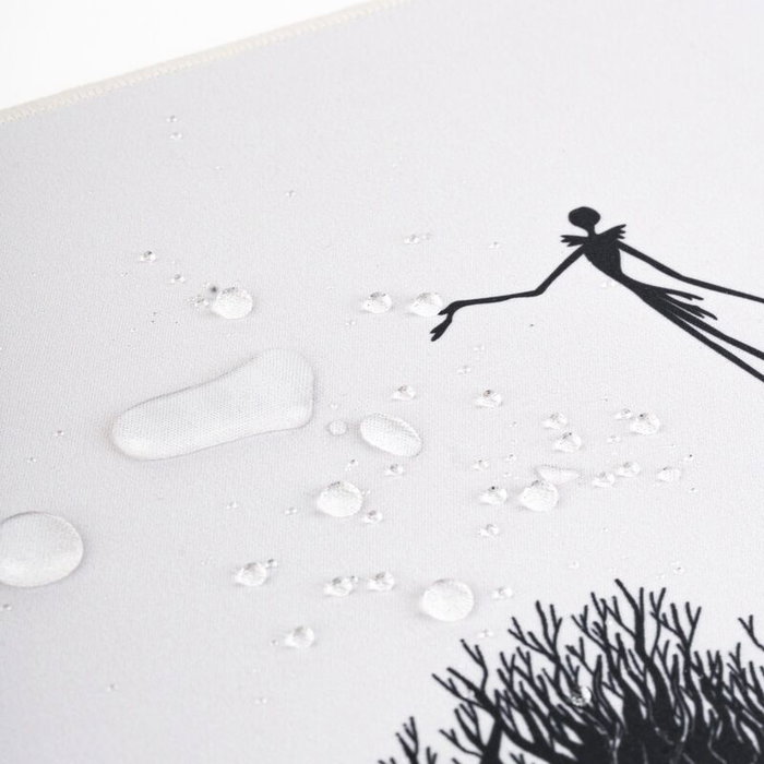 ERIK Alfombrilla Gaming Pesadilla Antes de Navidad Disney 80x35cm, Superficie Textil Impermeable, Base Antideslizante