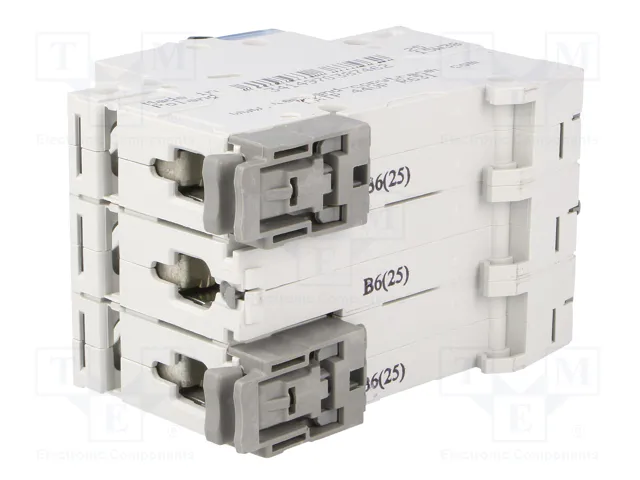 LEGRAND Interruptor magnetotérmico S300 TX 6A 3 polos Caract B