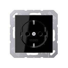 Jung A1520KISW Toma de corriente Schuko 16A 250V negro