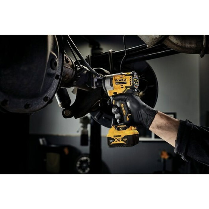 DeWalt DCF901P2-QW Llave de impacto a batería con 2 baterías de 5 Ah