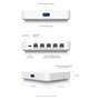 Ubiquiti Router Cloud Gateway Max UCG-Max Procesador ARM Cortex-A53 1.5GHz Memoria 3GB SSD 512GB Blanco
