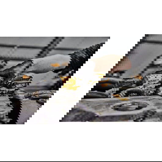 DEWALT DCF512N-XJ Llave de Impacto 1/2" 18V 95 Nm DEWALT DCF512N-XJ Llave de Impacto 1/2" 18V 95 Nm