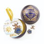 THE CARAT SHOP Rana de Chocolate con Pin y Bola de Navidad Harry Potter Adorno Navideño 8.5cm
