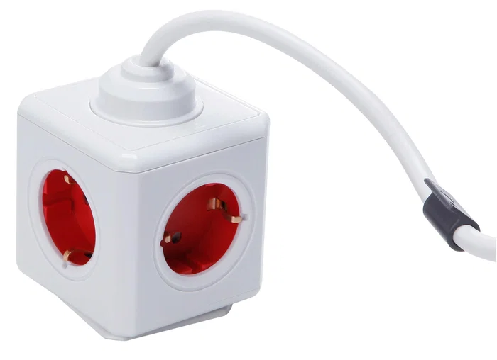 Segula Powercube Extended - Adaptador y Inversor de Corriente Universal, Interior 220-240V, AC1-to-AC2, 5 Salidas, 2500 A, Rojo