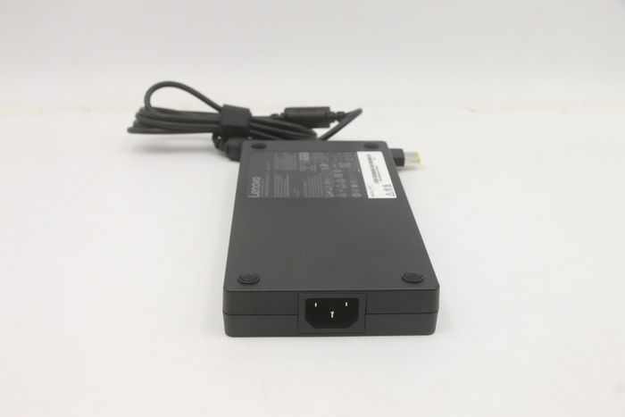 Lenovo Slim 300W Adaptador de CA de 20V 15A para Notebooks