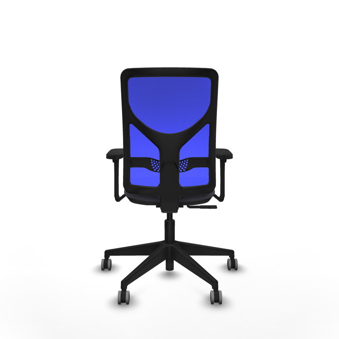 Silla de oficina Motilla con mecanismo Sincro tapizada con Tela color Gris oscuro y malla color Azul. Equipada con lumbar 1D, Brazos 3D y Ruedas 65 mm parqué