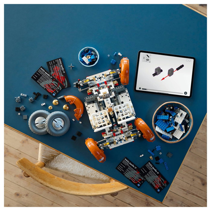 LEGO 42182 Technic Vehículo de Exploración Lunar NASA Apollo Juego de Construcción 1913 Piezas