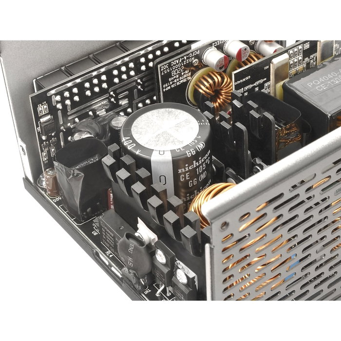 Thermaltake Toughpower PF1 1050W 80+ Platinum Modular Thermaltake Toughpower PF1 1050W 80+ Platinum Modular