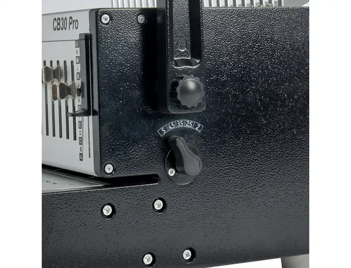 HP Encuadernadora canutillo CombBind CB30 Pro A4 perfora 30 hojas y encuaderna 500 hojas plateada