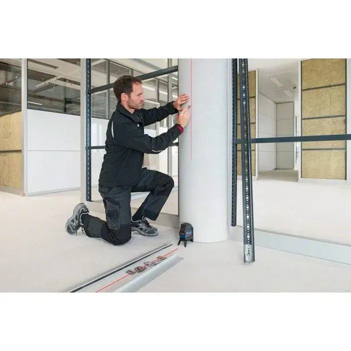 Bosch Professional GCL 2-50 Nivel Láser, 2 Líneas, Alcance 50m, Resistente IP54