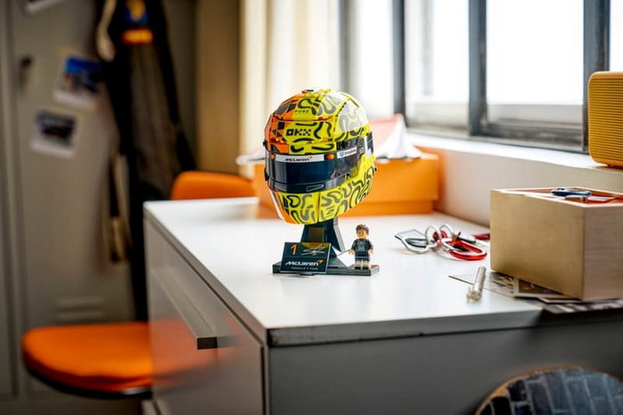 LEGO Editions Casco de Lando Norris McLaren Mastercard F1