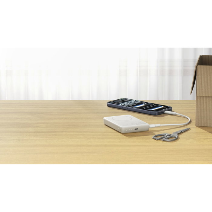 Belkin BoostCharge Slim 10000mAH Mag. PB/15W Qi2 Sand BPD018hqSA Belkin BoostCharge Slim 10000mAH Mag. PB/15W Qi2 Sand BPD018hqSA