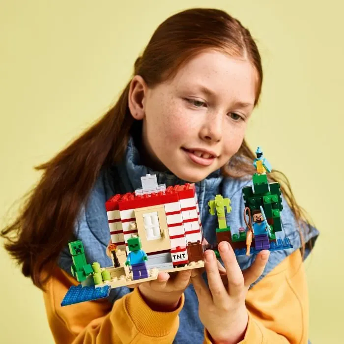 LEGO Minecraft La Casa-Dinamita de la Selva 21275