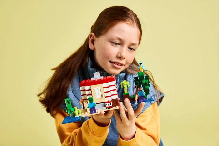 LEGO Minecraft La Casa-Dinamita de la Selva 21275
