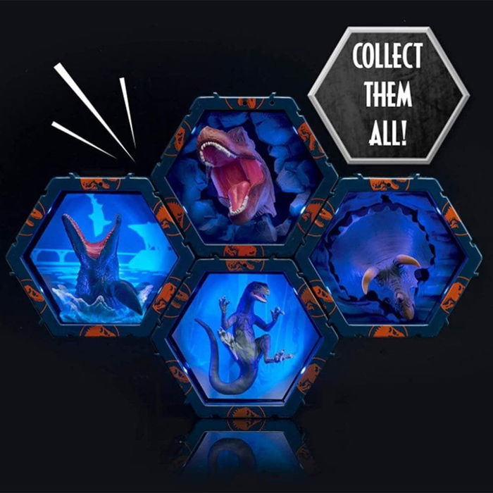 Wow! Stuff Figura Pod Jurassic World Triceratops Coleccionable con Luz y Sensor de Movimiento - WOW Pod