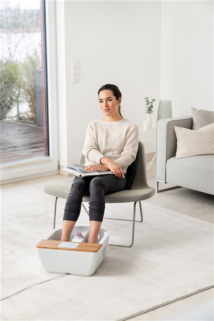 Beurer FB-65 Hidromasaje de Pies Wellness con Masaje Vibratorio, Burbujas y Calentamiento de Agua