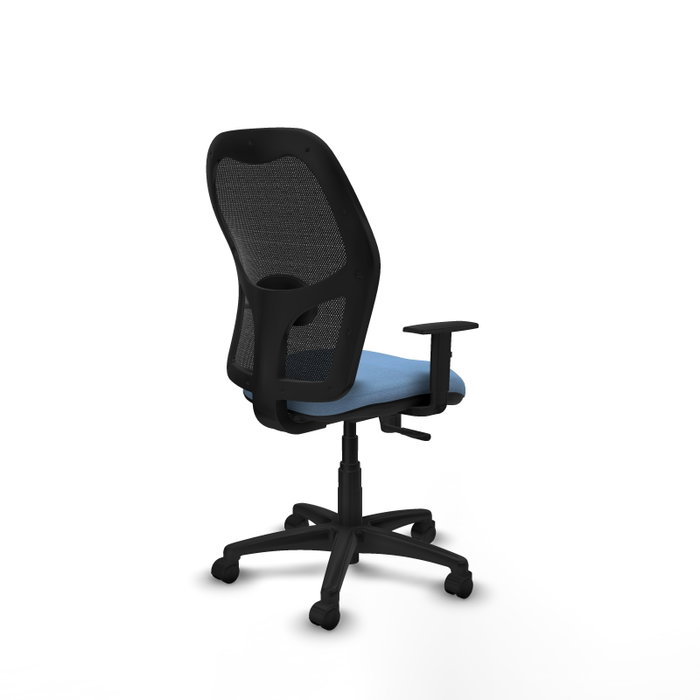 Silla de oficina Alocén con mecanismo Sincro tapizada con Tela color Azul cielo y malla color Negro. Equipada con lumbar 1D, Brazos 1D y Ruedas de nailon 50 mm Silla de oficina Alocén con mecanismo Sincro tapizada con Tela color Azul cielo y malla color Negro. Equipada con lumbar 1D, Brazos 1D y Ruedas de nailon 50 mm