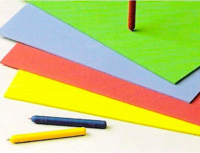 Faibo Set de 25 Punzones para Picado con Punta de Plástico y Colores Surtidos
