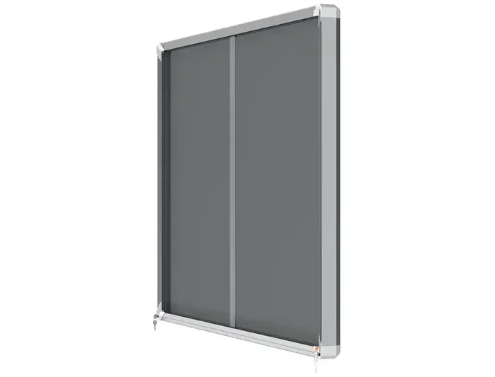 Nobo Vitrina de anuncios Premium Plus con puertas correderas y fieltro gris 18xA4 Nobo Vitrina de anuncios Premium Plus con puertas correderas y fieltro gris 18xA4