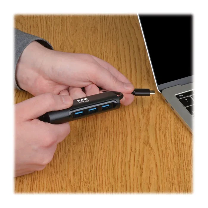Tripp Lite Hub USB-C U460-003-3A1GB con 3 puertos USB-A 3.1 y Puerto Gigabit Ethernet - Black - Estación de trabajo portátil Plug & Play
