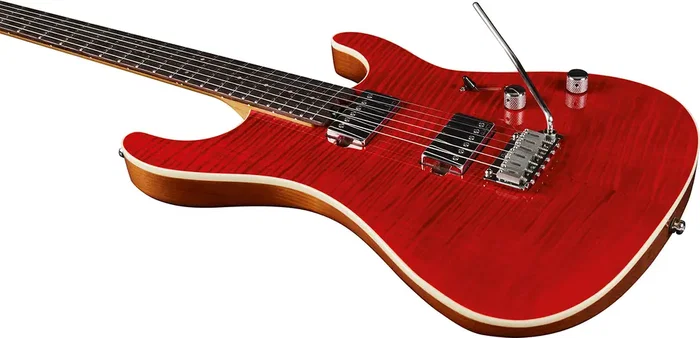 Eko Guitarra Eléctrica Fire 800 Musa Red Flamed 6 cuerdas Stratocaster Arce Tostado Mástil Arce Flamado Cuerpo Brillante
