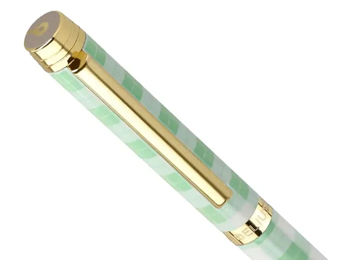 Belius Bolígrafo Picnic Aluminio Rosa Dorado Tinta Azul Caja Diseño 1 mm 0.7 mm Belius Bolígrafo Picnic Aluminio Rosa Dorado Tinta Azul Caja Diseño 1 mm 0.7 mm