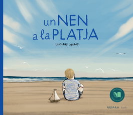 Un nen a la platja, Luciano Lozano - AKIARA